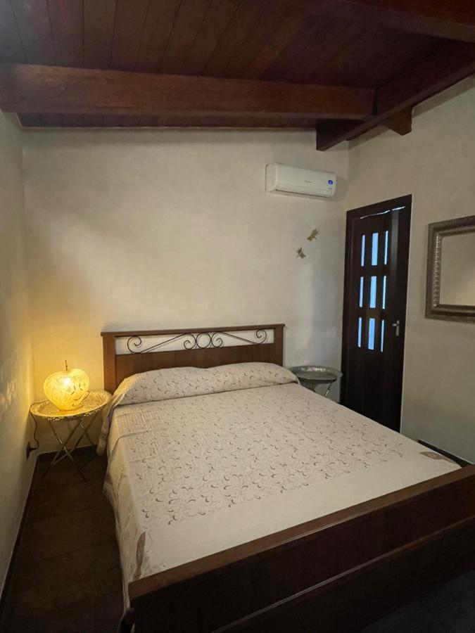 Alla Villa Di Angelo Monopoli Luaran gambar